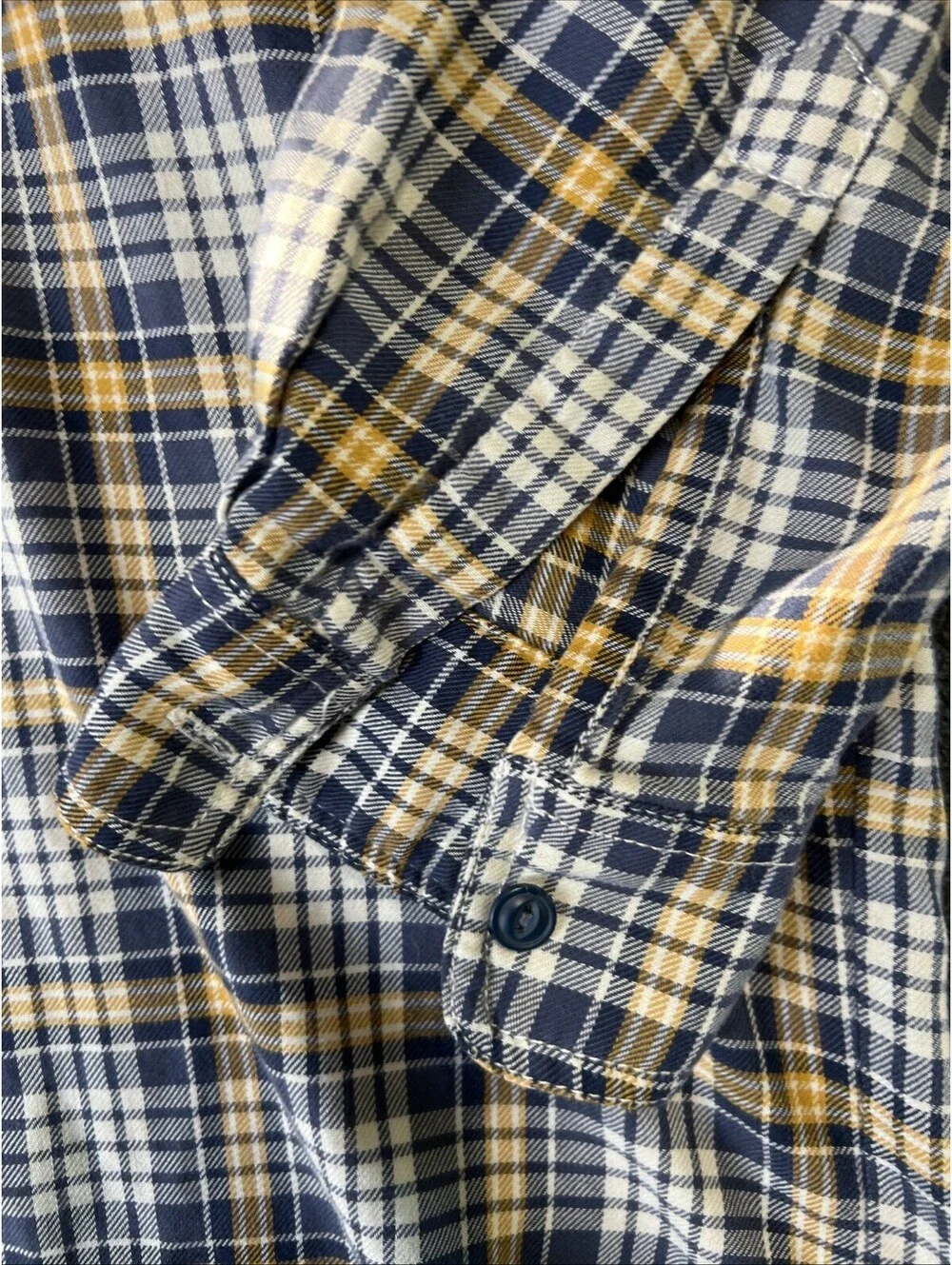 Levi’s Plaid Long Sleeve Shirt Size XL - 1099-1V